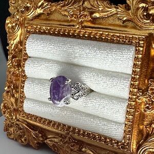 Purple Stone Polished Silver Tone Women's Ring in Size 7.5 NWOT